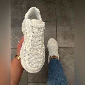 NEW!! Women's Chunky Trendy White Sneakers